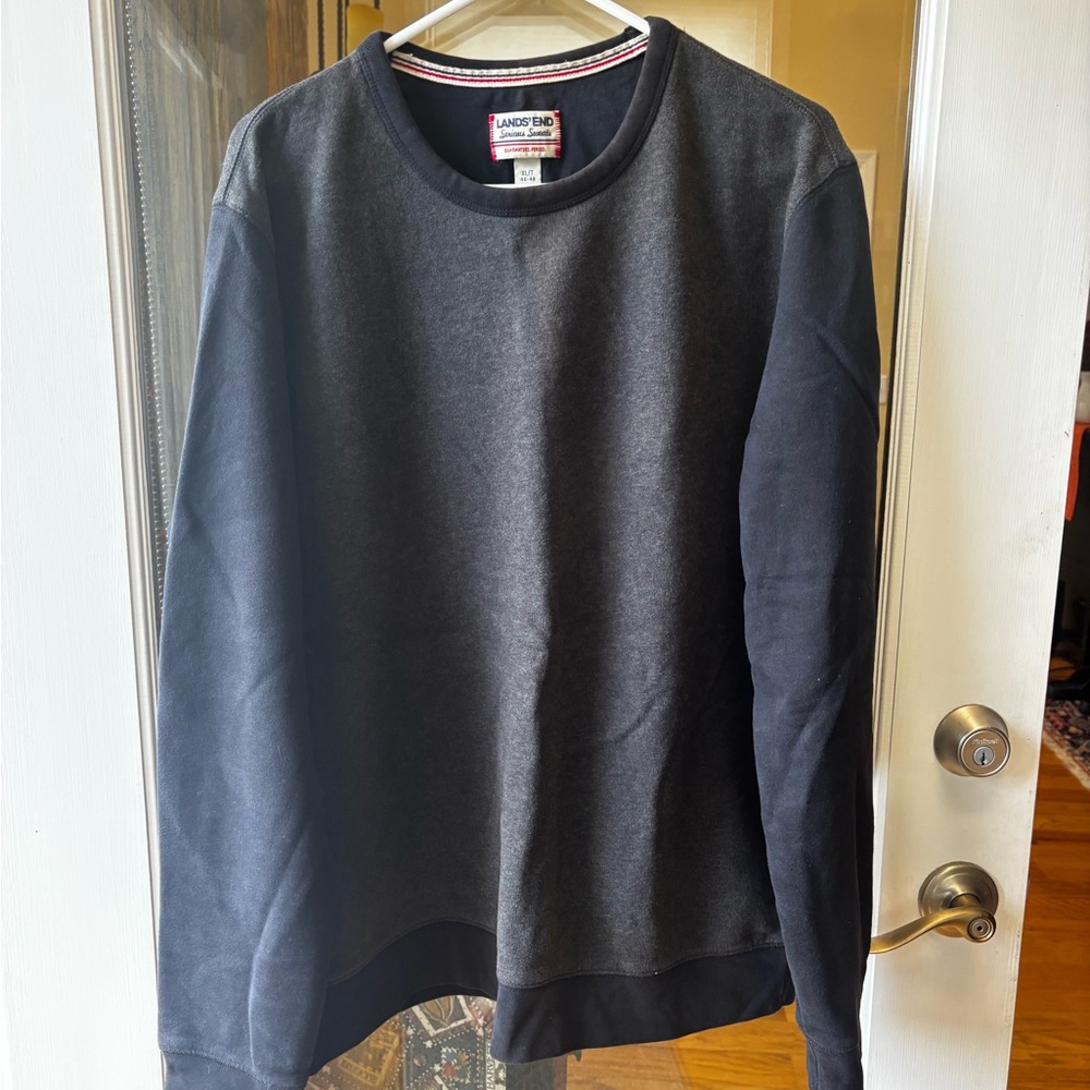 Lands' End Men's Black and Gray Crew Neck Sweater